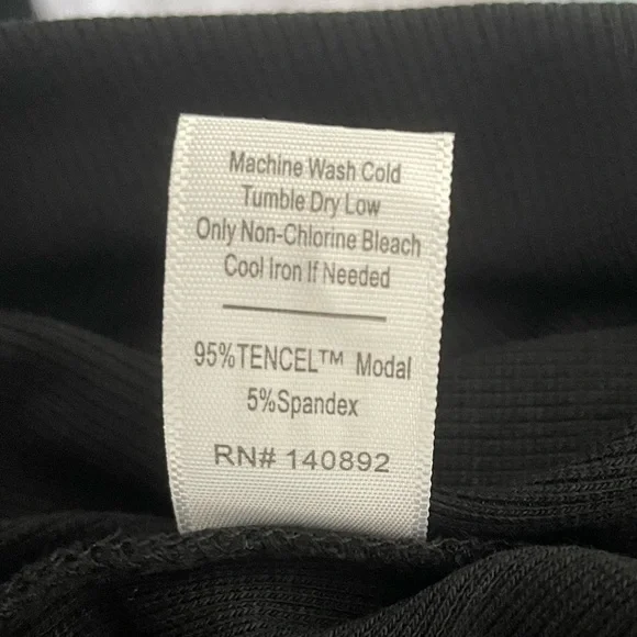 Marine Layer Lexi Rib V-Neck Long Sleeve Henley - Picture 11 of 11